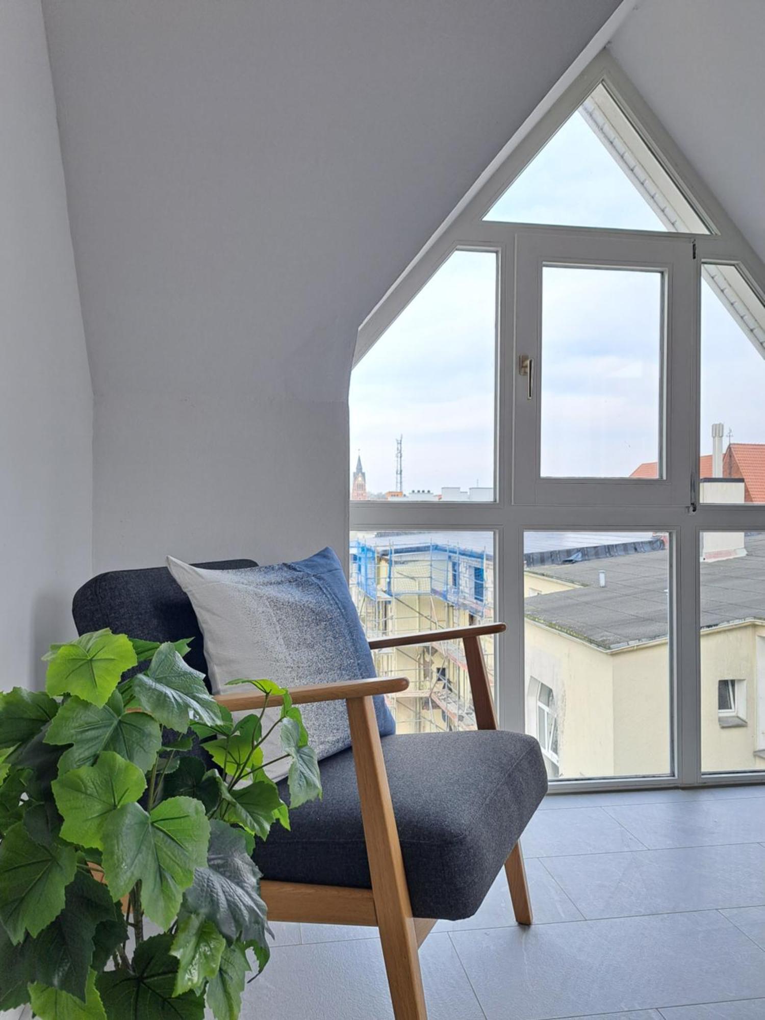 Livora Altstadt Wilhelmshaven - Stilvoll - Zentrumsnah - Tv-Streaming - Balkon - Nordsee - Badewanne Exterior foto